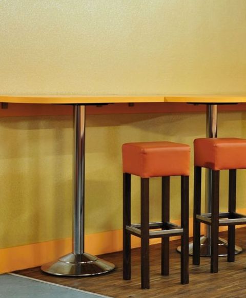 Kovový barový stůl EMBO CR Kovový barový stůl