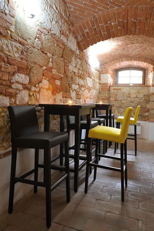 Barové dřevěné stoly Bellinda-K66 Barové stoly Bellinda-K66