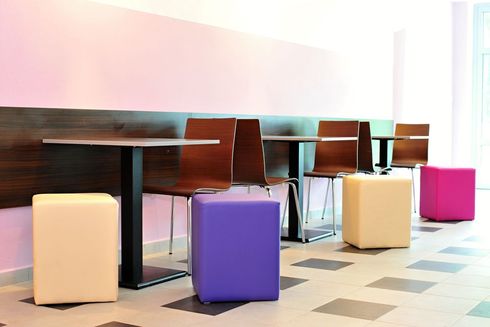 Čalouněný taburet KVADRO 40