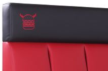 Logo výšivka na čalouněné lavice Výšivka logo na lavice