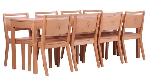 Stoly a židle do kultruního domu