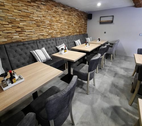 Čalouněné lavice Madera v úpravě Chesrefield