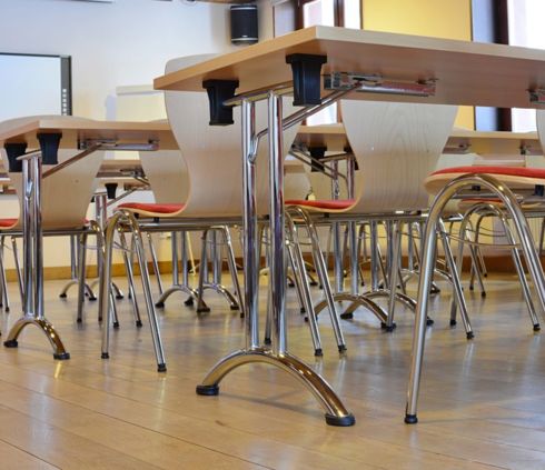 Kovové sklopné nohy SKP2