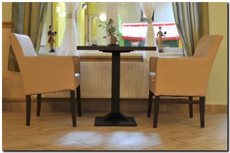 Stolová podnož TIVOLI