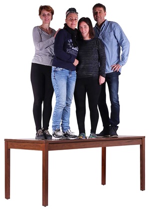 Stoly pro kulturní domy