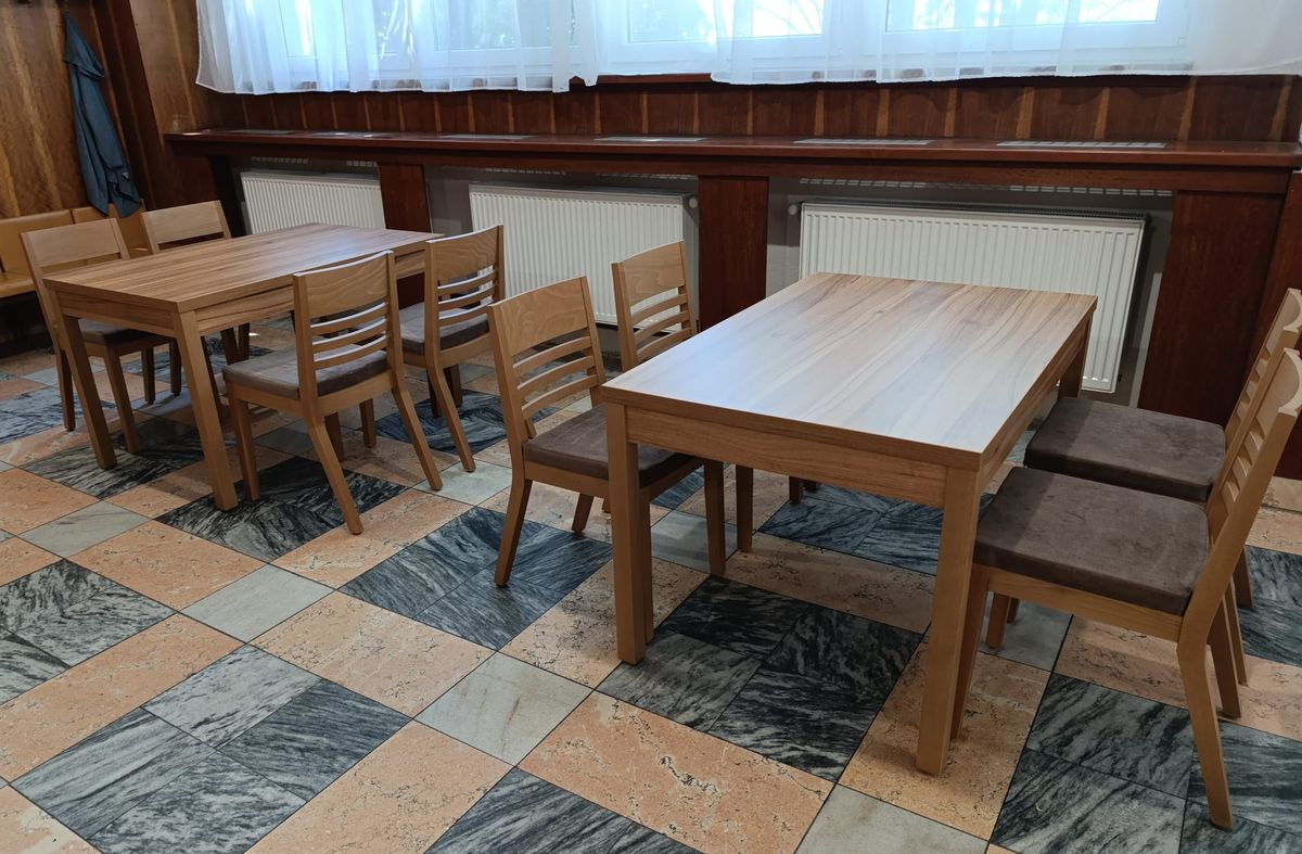 Nábytek pro kulturní domy 