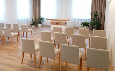 Celočalouněné židle do obřadní síně