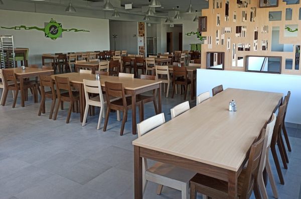 Restaurační stoly KIAN