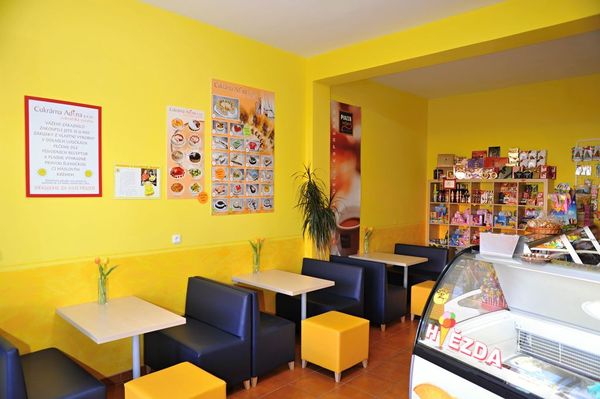 Čalouněné taburety MICA RL