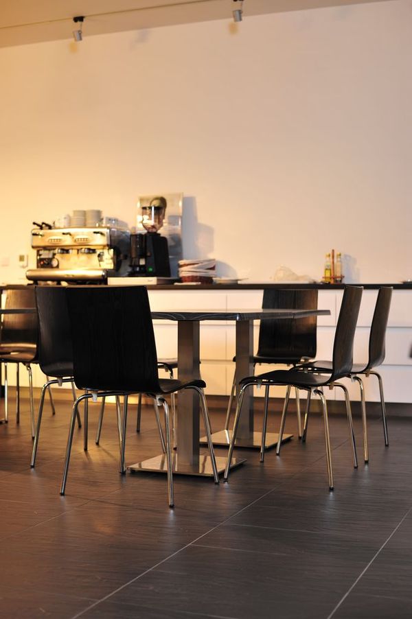 Kovové barové židle