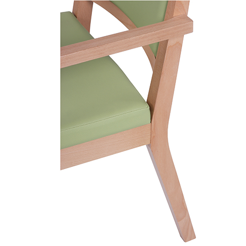 Dřevěná židle čalouněná s područkou LEANDRO P AL