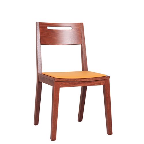 Židle FIN GSP pro restaurace a bistra otvor pro uchopení