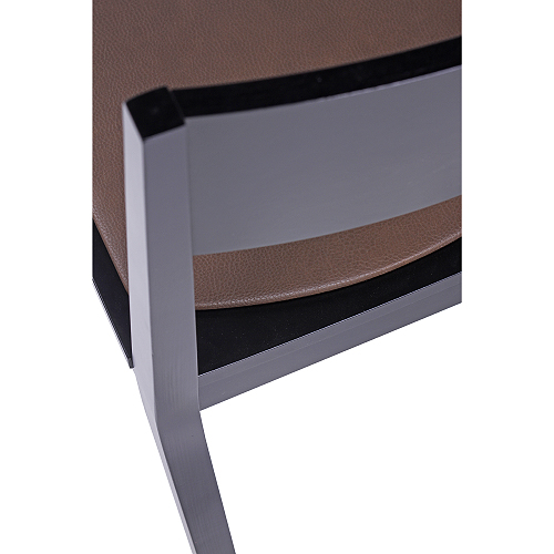 Židle FIN SP pro restaurace a bistra čalouněný sedák