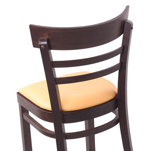 Dřevěné židle MARONA P s čalouněným sedákem do restaurace hospody