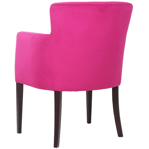 Čalouněná křesla BETTY K s dekorativním štepováním